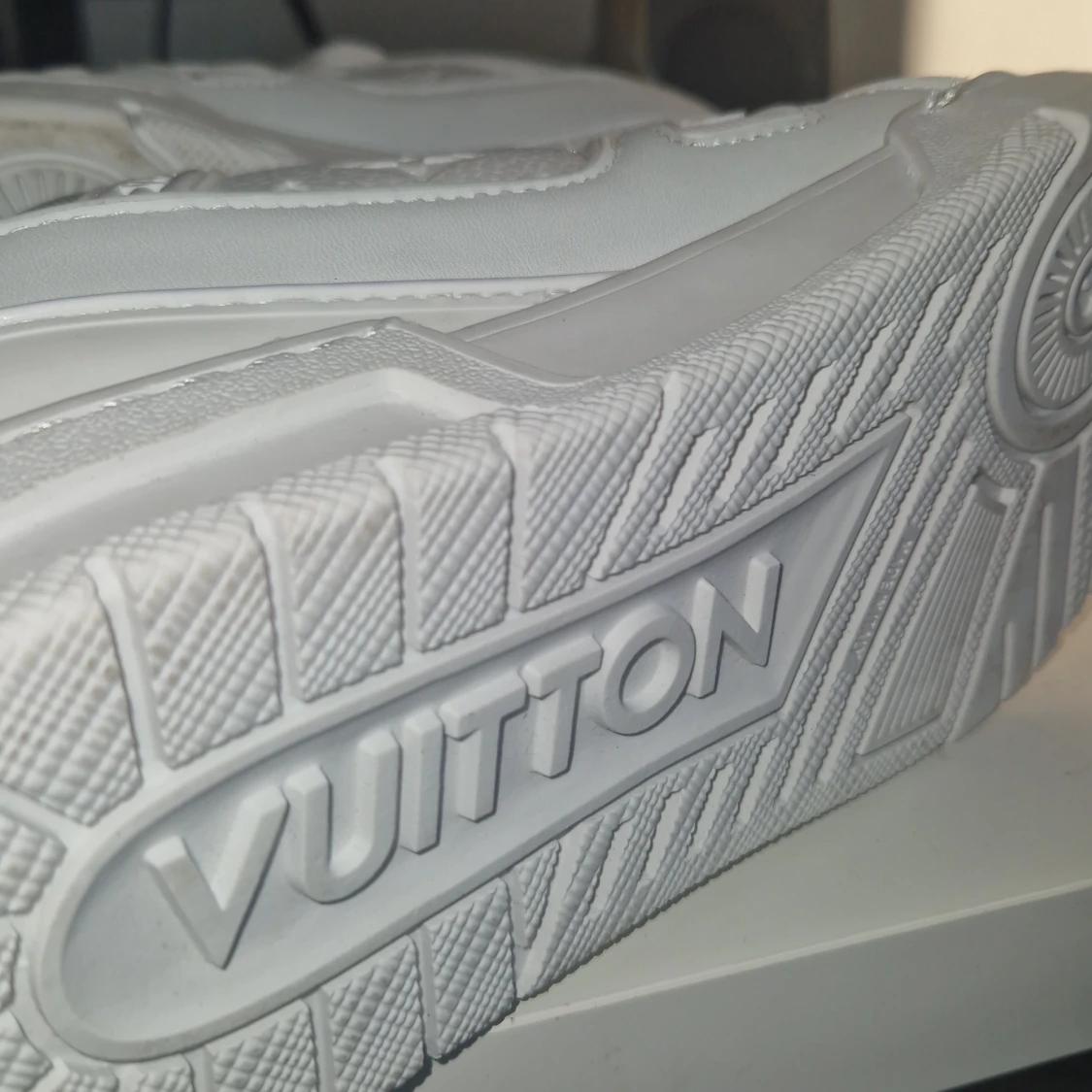 Vita Louis Vuitton sneakers. - 2