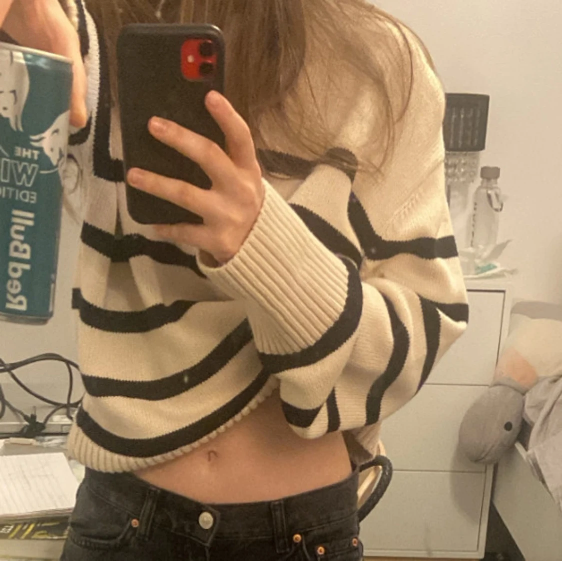 Beige och svart randig stickad tröja - 1