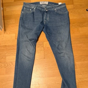 Jacob cohen jeans  - Storlek 38 mycket bra skick 