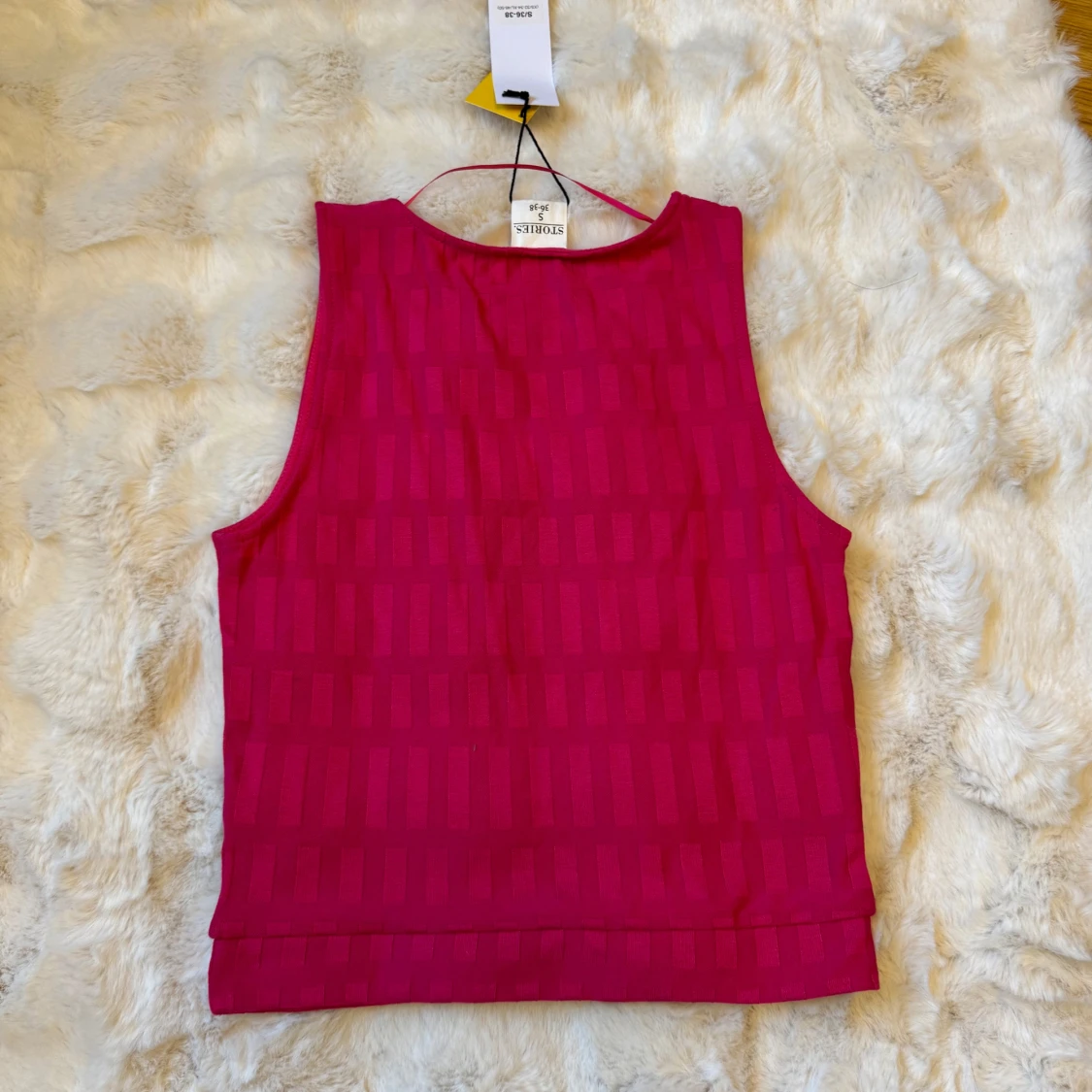 Rosa linnetopp från Stories S - 2