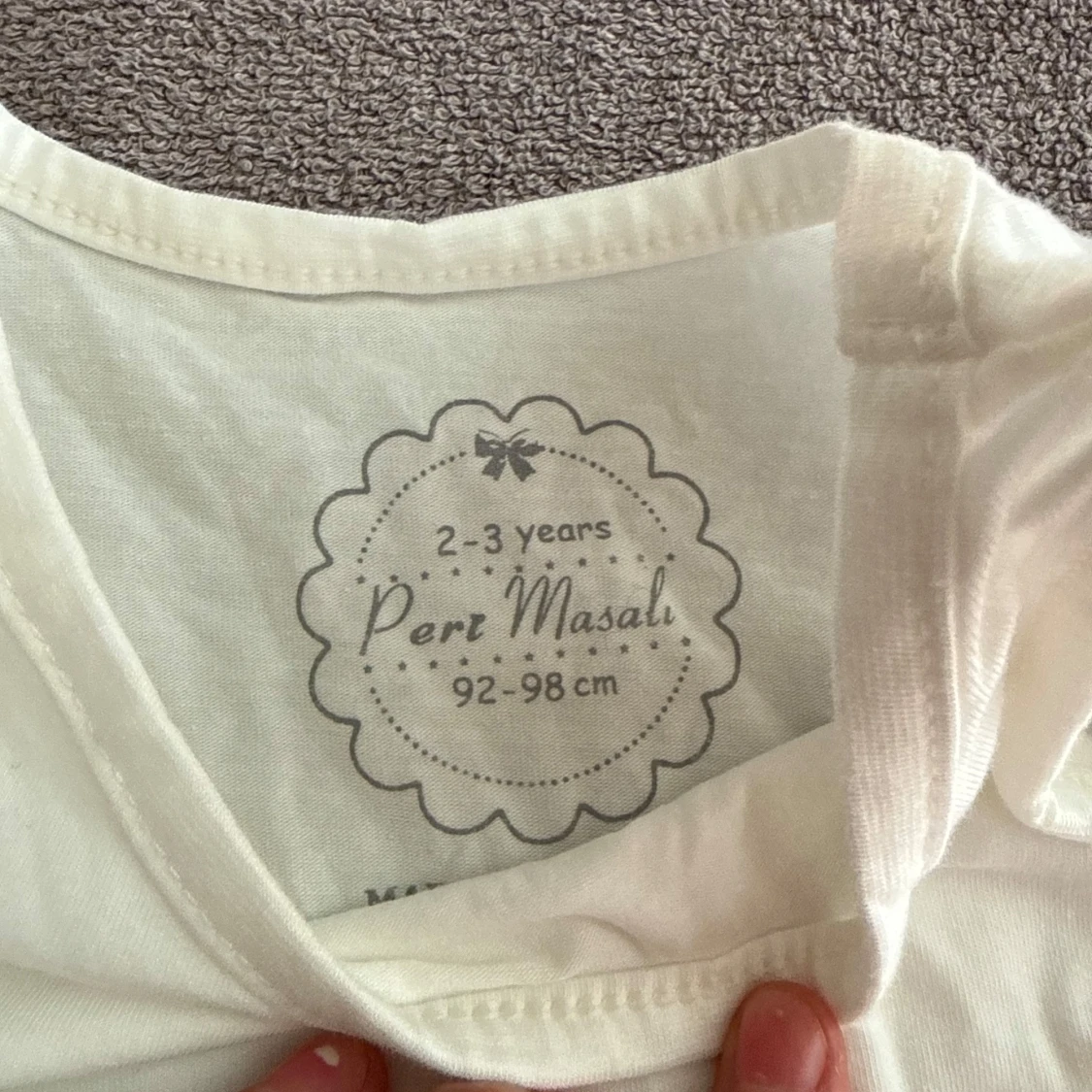 Vit topp och linne med Smile-tryck - 4