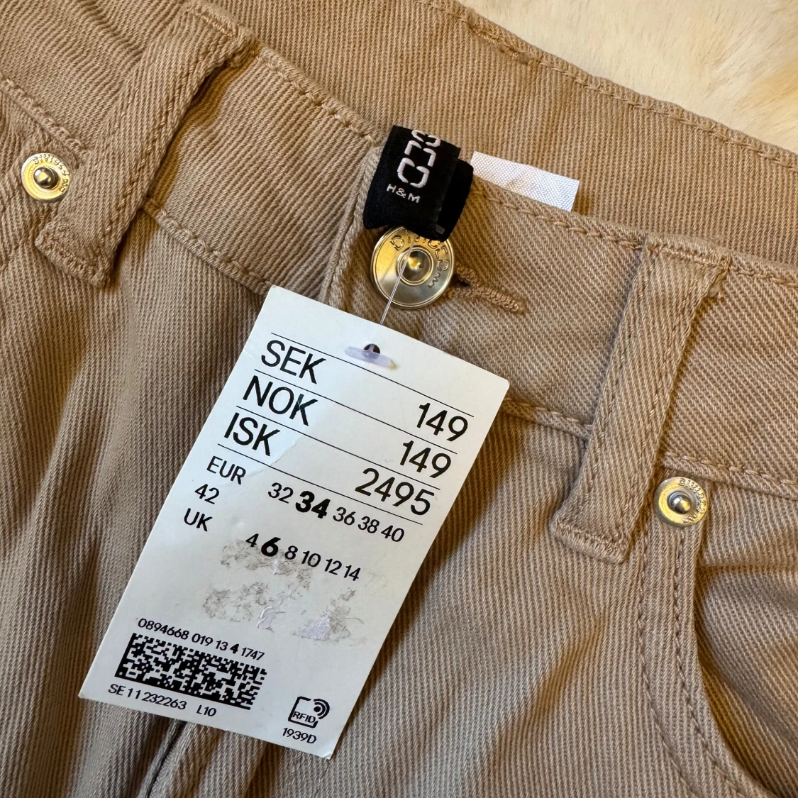 Beiga/bruna high waist byxor från H&M - 1