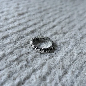 Minimalist Skull Ring - Storlek 8 - 18.1 mm diameter