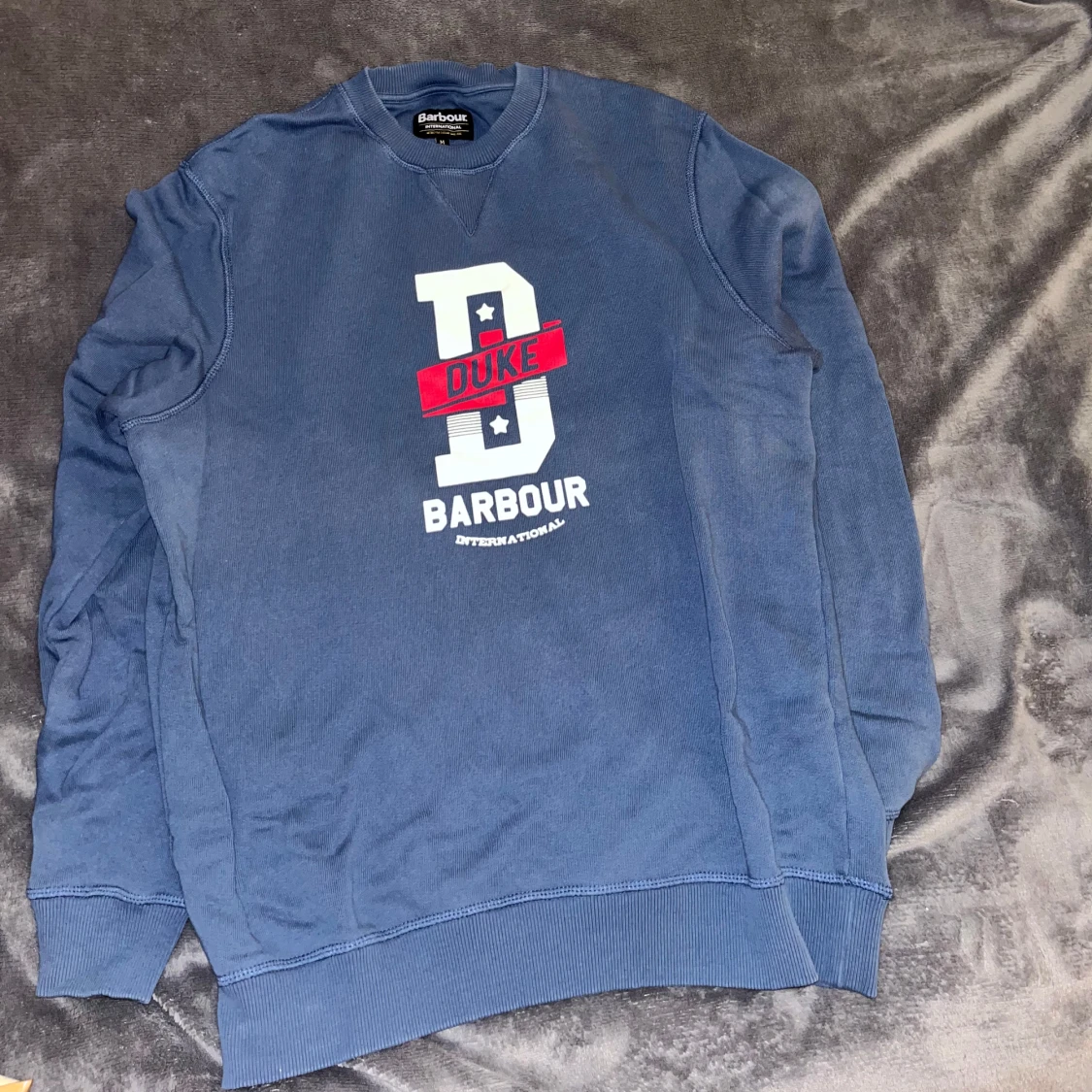 Blå sweatshirt från Barbour International - 1