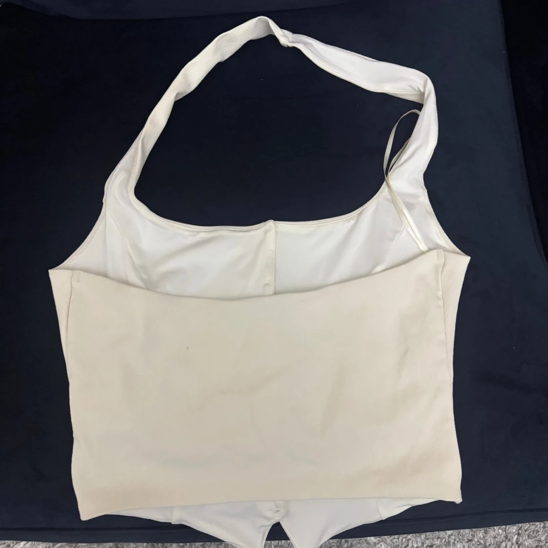 Beige korsett-topp med knappar - 1