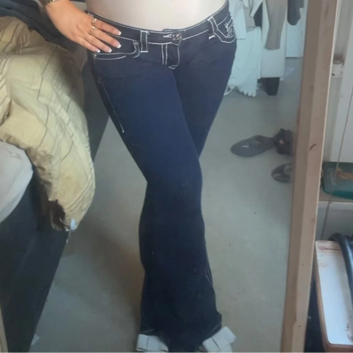 True Religion mörkblå bootcut jeans - 2
