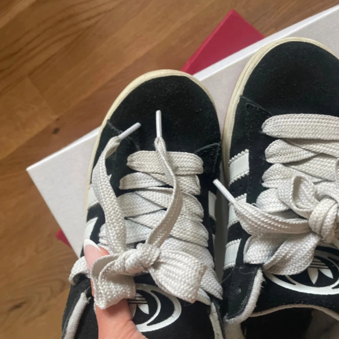 Adidas Campus svarta sneakers mocka - 1