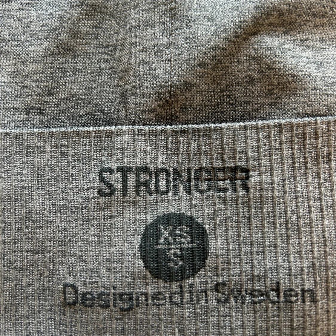 Grå tights från Stronger - 2