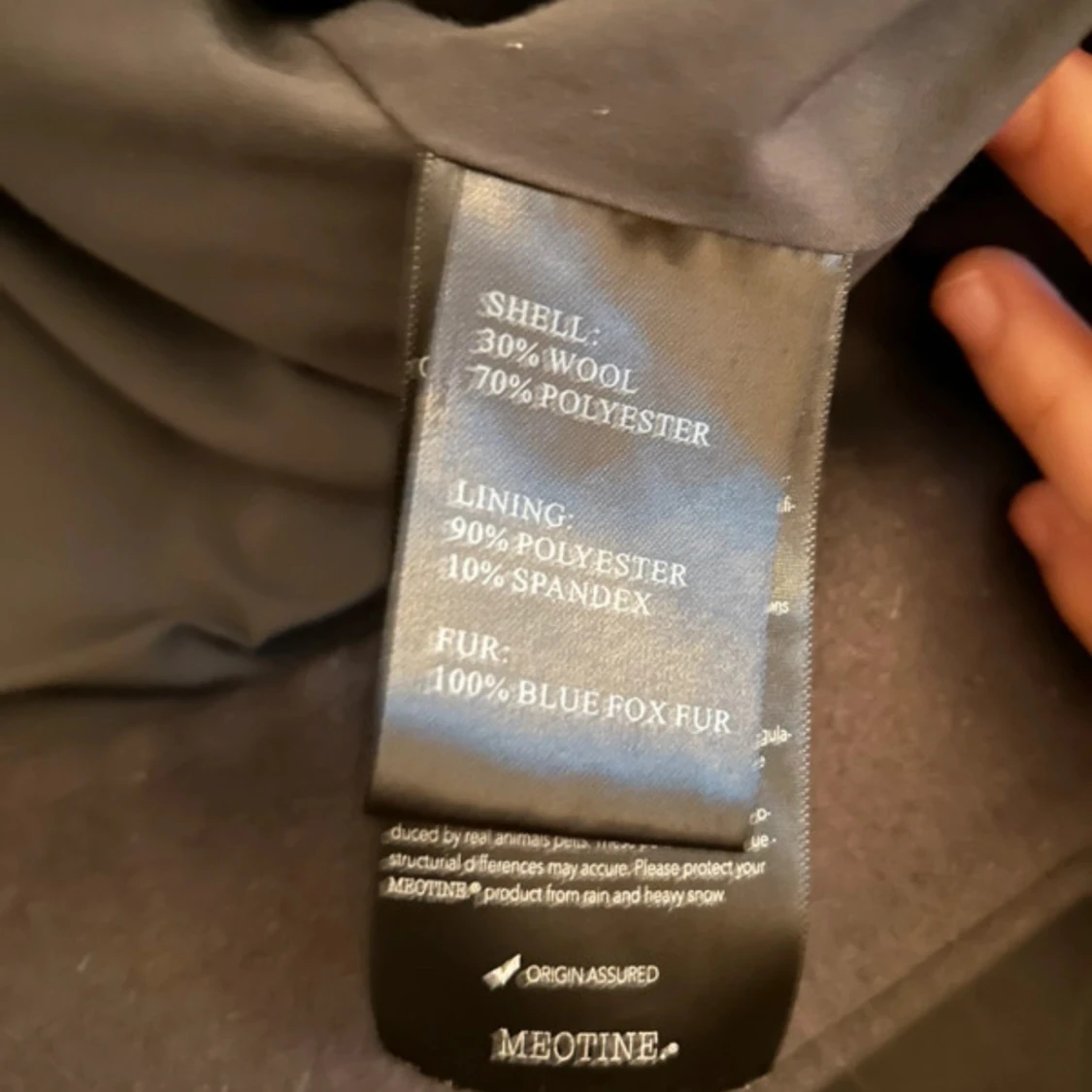 Grå kort jacka med pälskrage från Meotine - 2