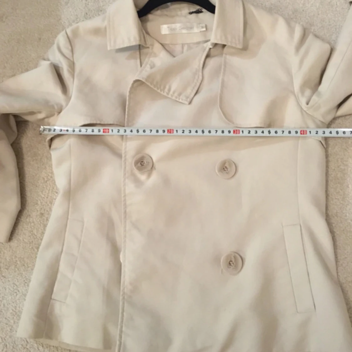 Beige kort trenchcoat - 4