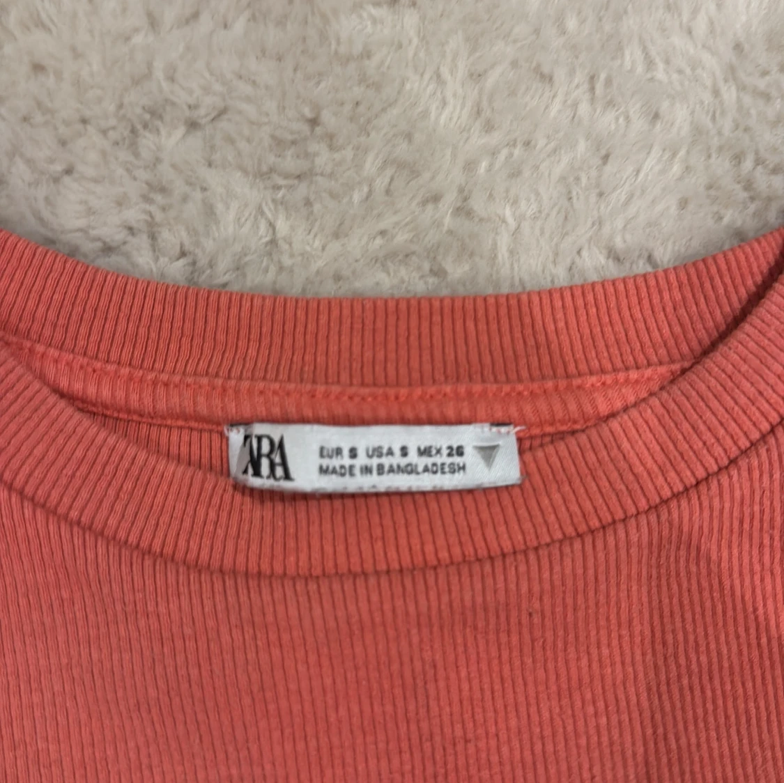 Koralldröm volangtopp från Zara - 2