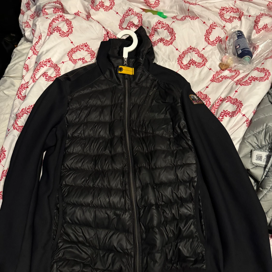 Svart pufferjacka från Parajumpers