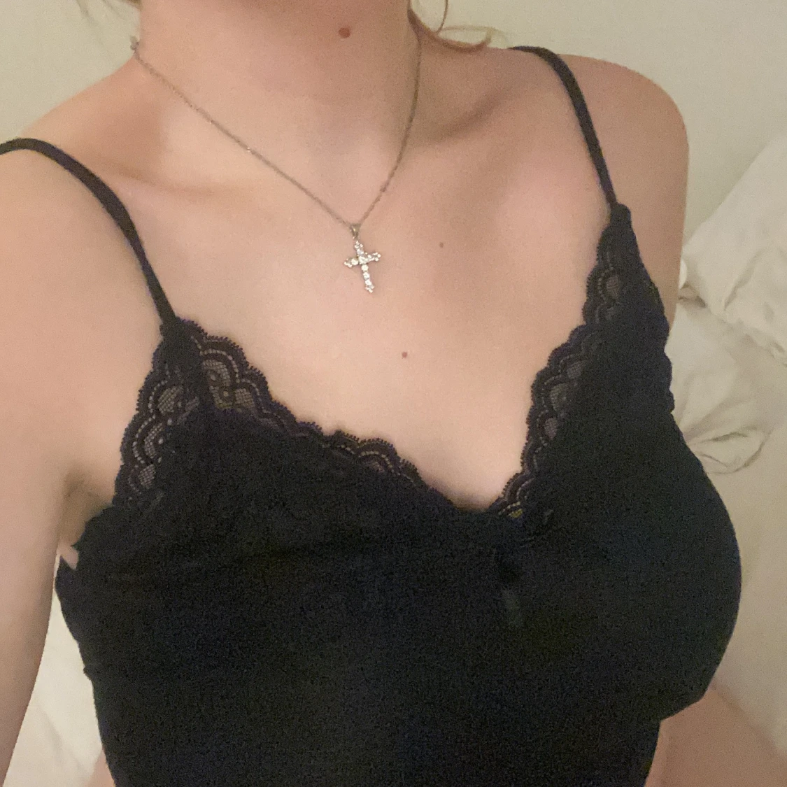 Svart lace linne med rosett - 1