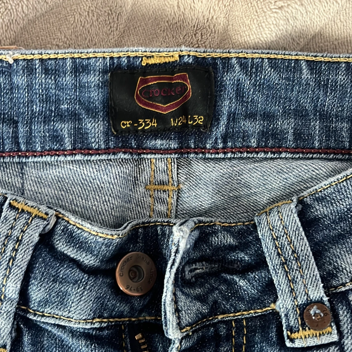 Blå bootcut jeans från Crocker W24 L32 - 2