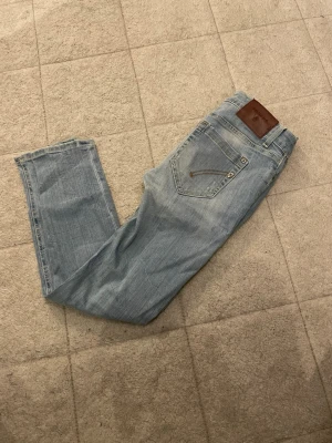 Dondup jeans  - Riktigt feta dondup jeans, kontakta mig för frågor eller liknande!