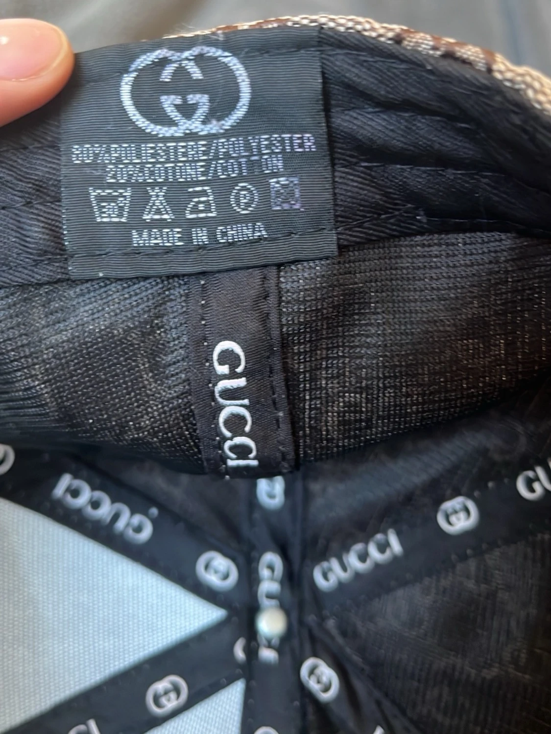 Gucci beige keps med GG-mönster kanske fake - 3