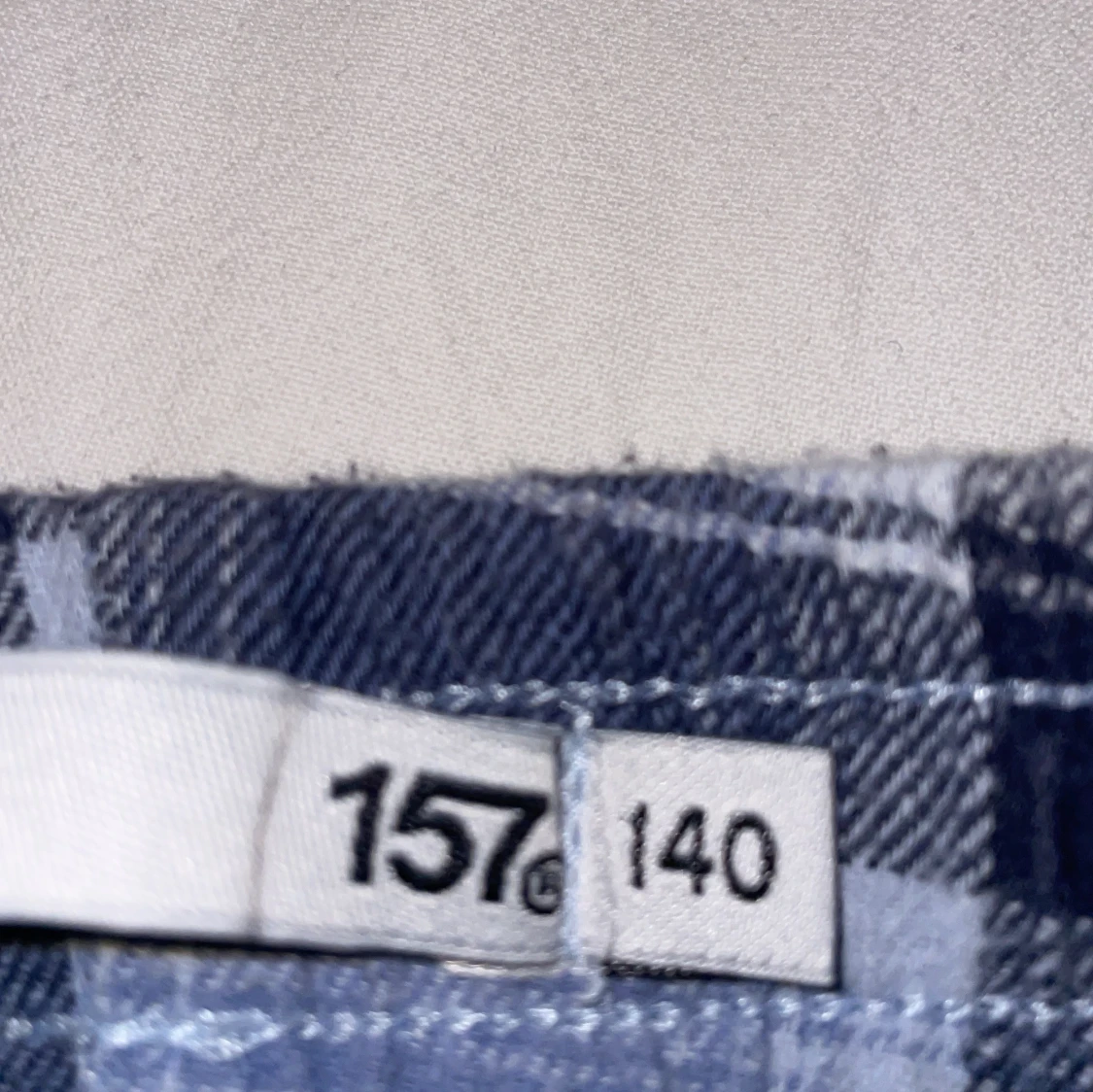 Blårutiga pyjamasbyxor med dragsko - 2