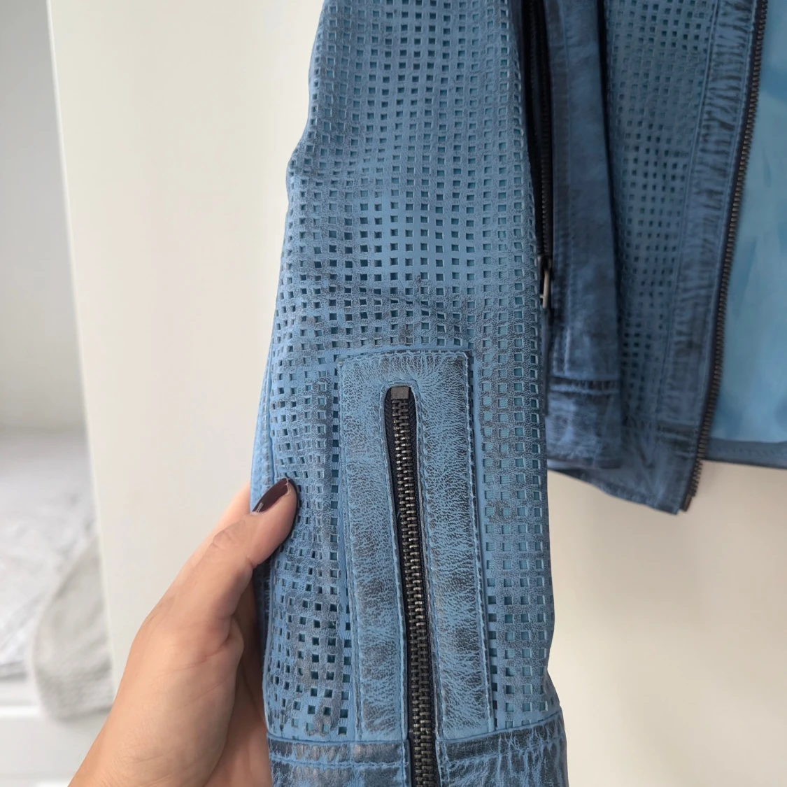 Blå läderjacka - 2