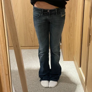 Diesel jeans - Sytt ut dem där nere. Pris kan diskuteras!!!