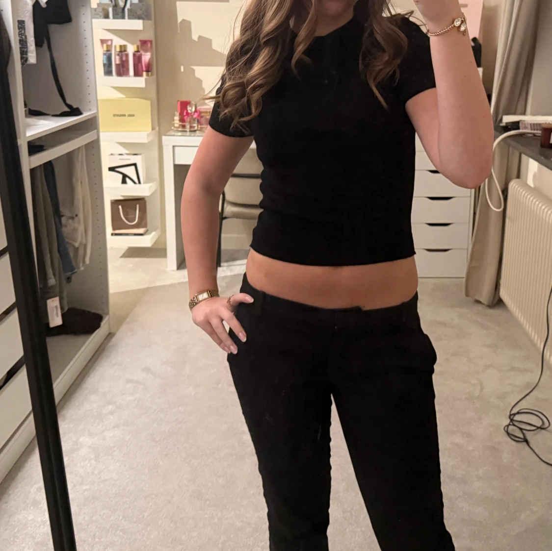 Svart stickad topp från Gina Tricot