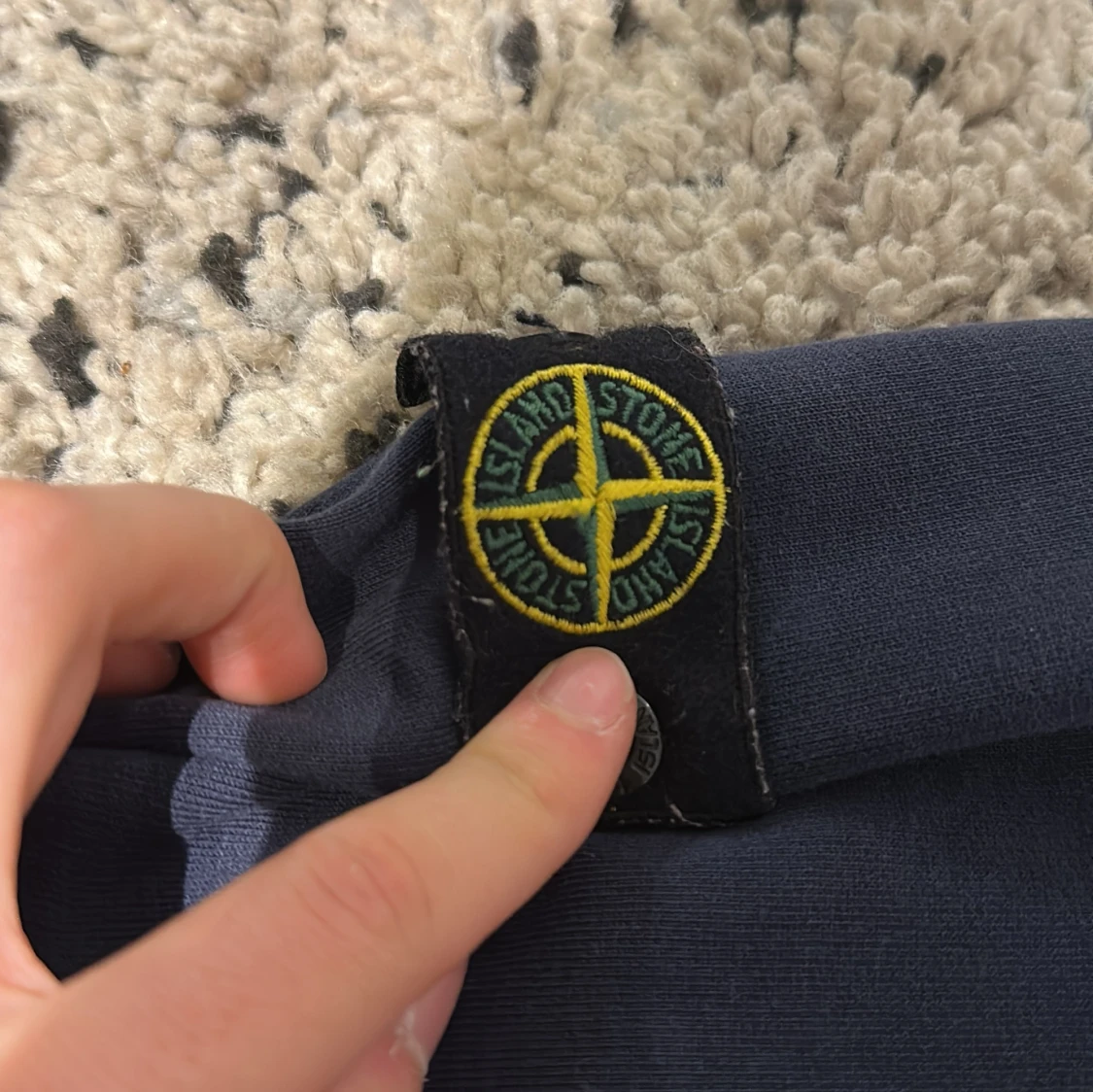 Mörkblå hoodie från Stone Island Junior - 2