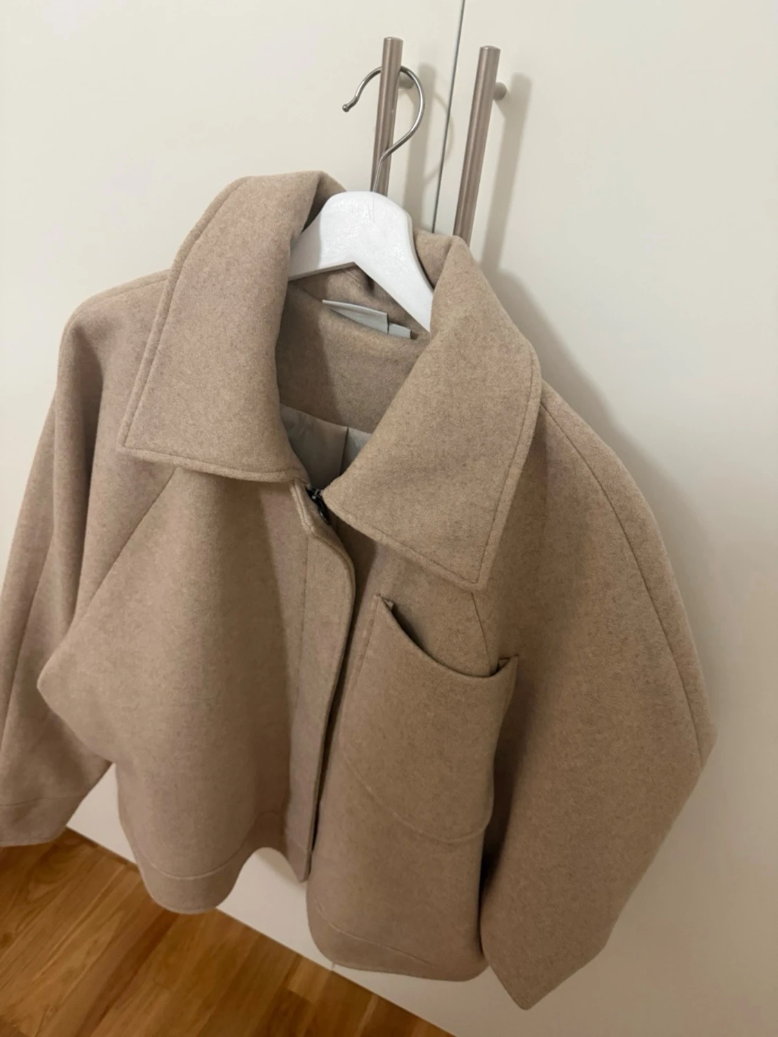 Beige oversized jacka - 1