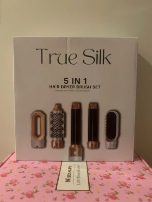 True Silk set - Ny och oanvänd