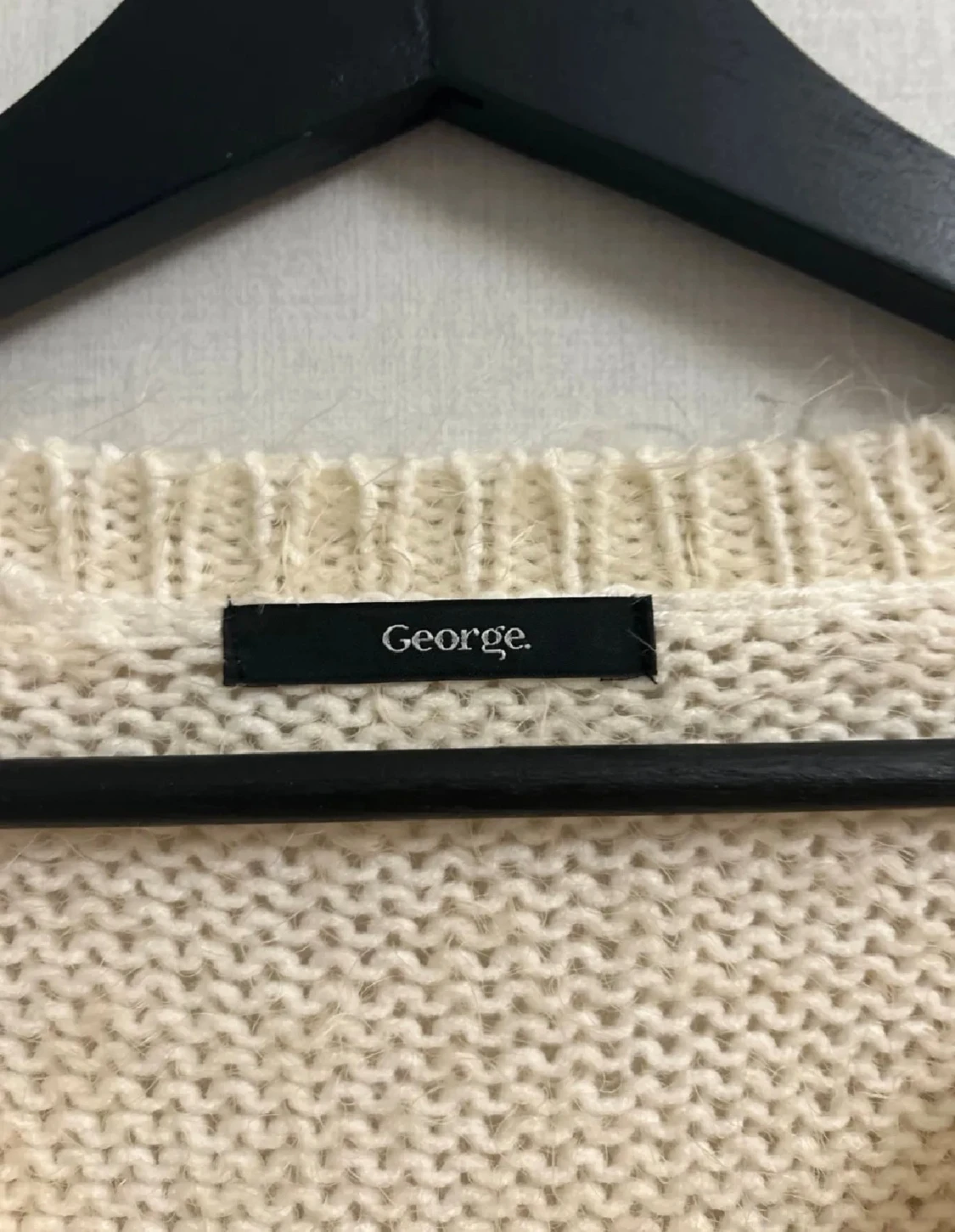 Fluffig stickad tröja - 5