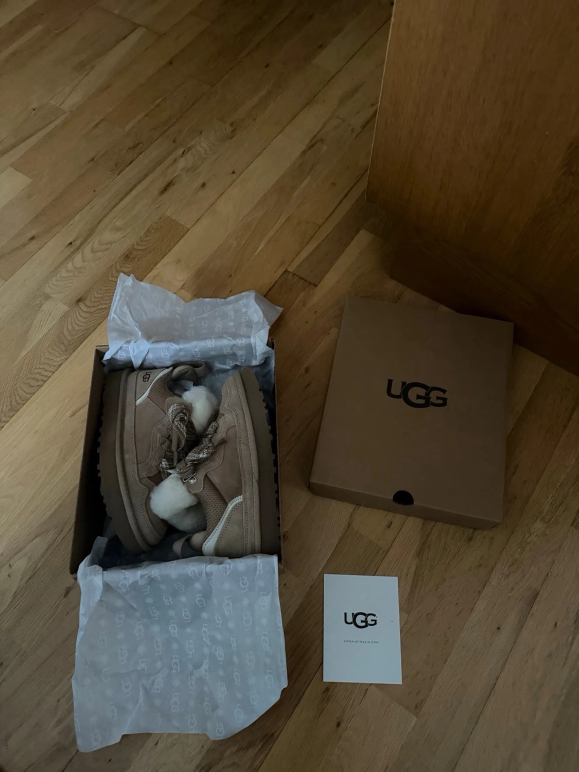 Ugg lowmel - 1