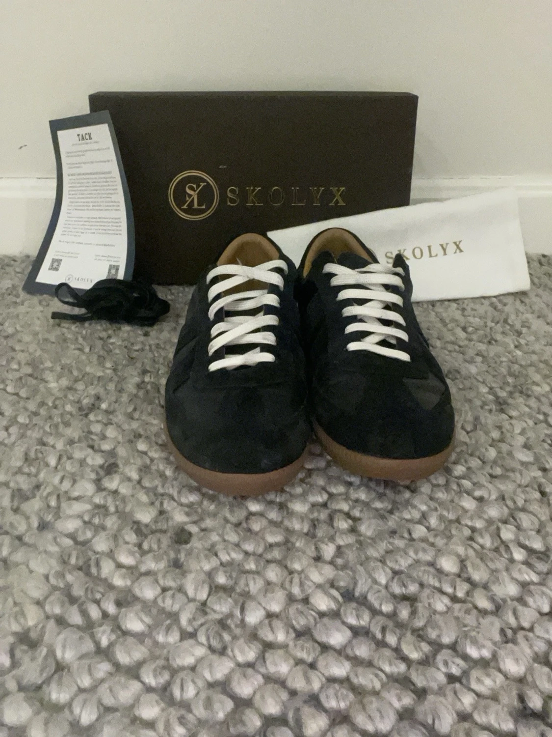 Blåa skolyx gast i mocka  - 1