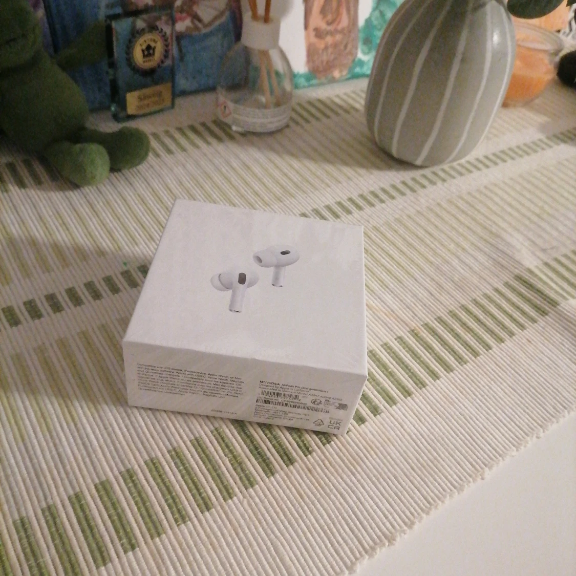 Apple AirPods Pro 2 - 1