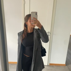 Kappa Zara - Grå kappa från Zara. Storlek S. 