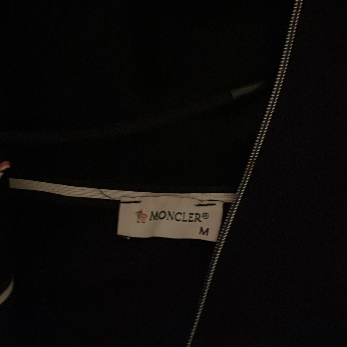 Svart mjukis sett från Moncler - 4