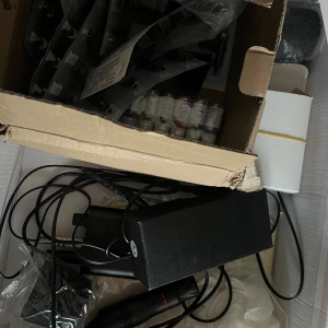 Tattoo kit/ tatueringsmaskin - Nästan nytt tatueringskit, perfekt för nybörjare som vill öva!