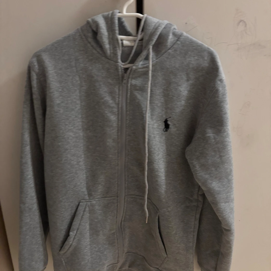 Grå hoodie från Polo Ralph Lauren