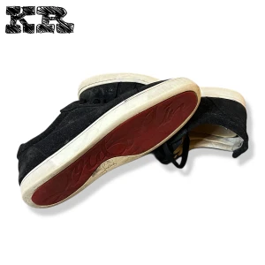 Louboutin Louis Junior Skor - Louboutin Louis Junior Glitter - Strlk 45 - Kvitto finns ingen box -  6,5/10 condition 