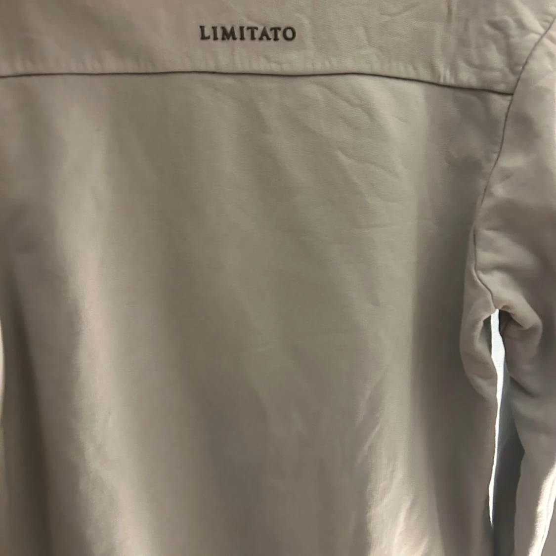  Limitato tröja  - 3