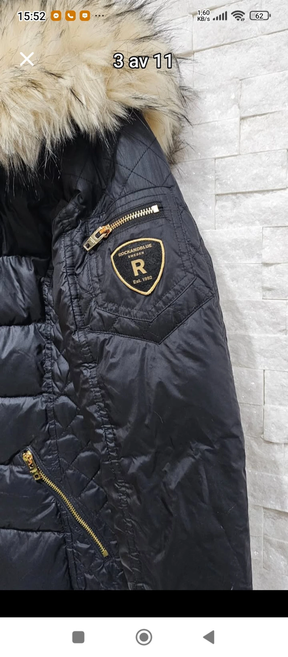 Svart lång pufferjacka med päls - 2