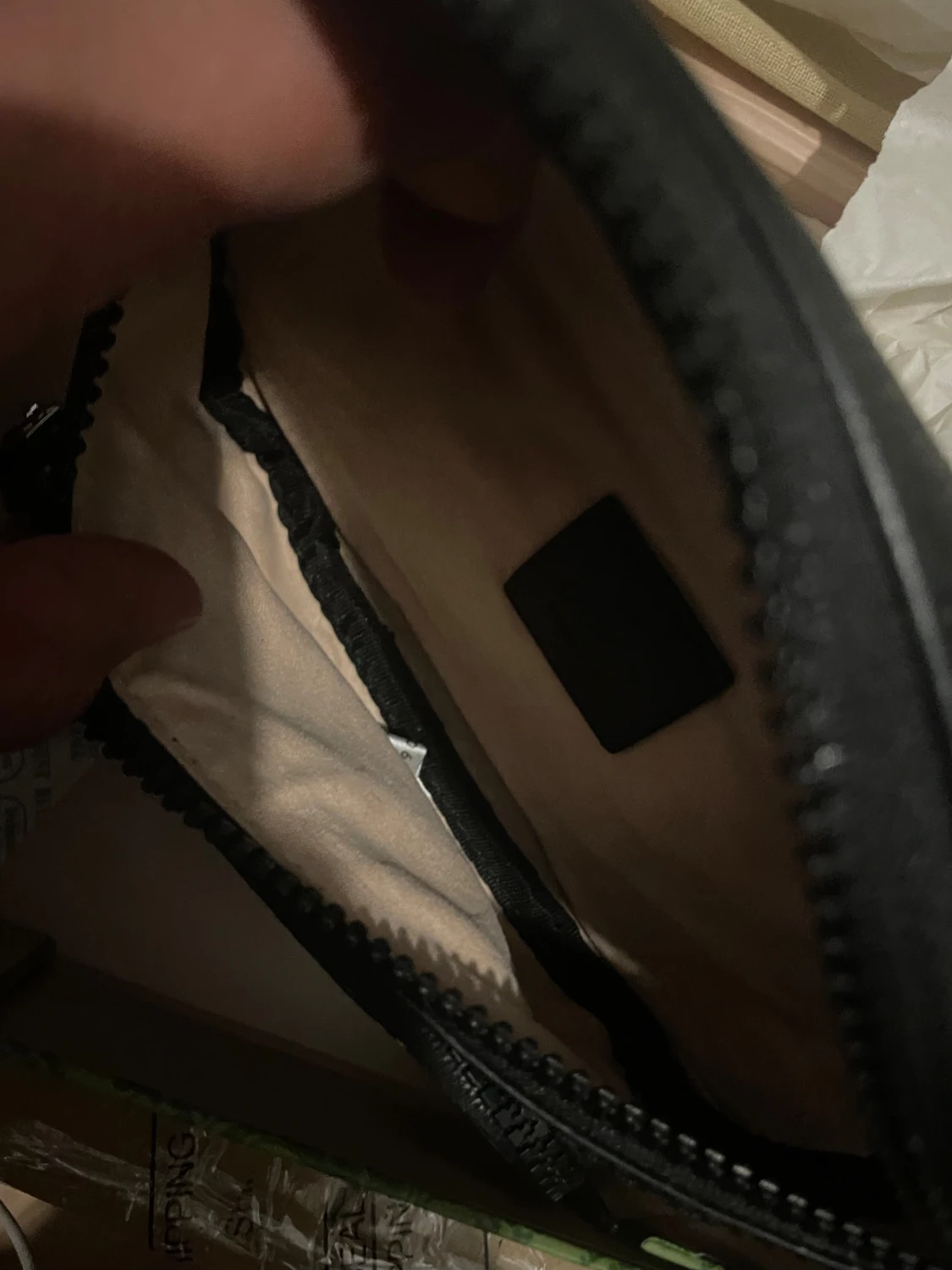 Gucci beige och svart midje/axel väska - 3