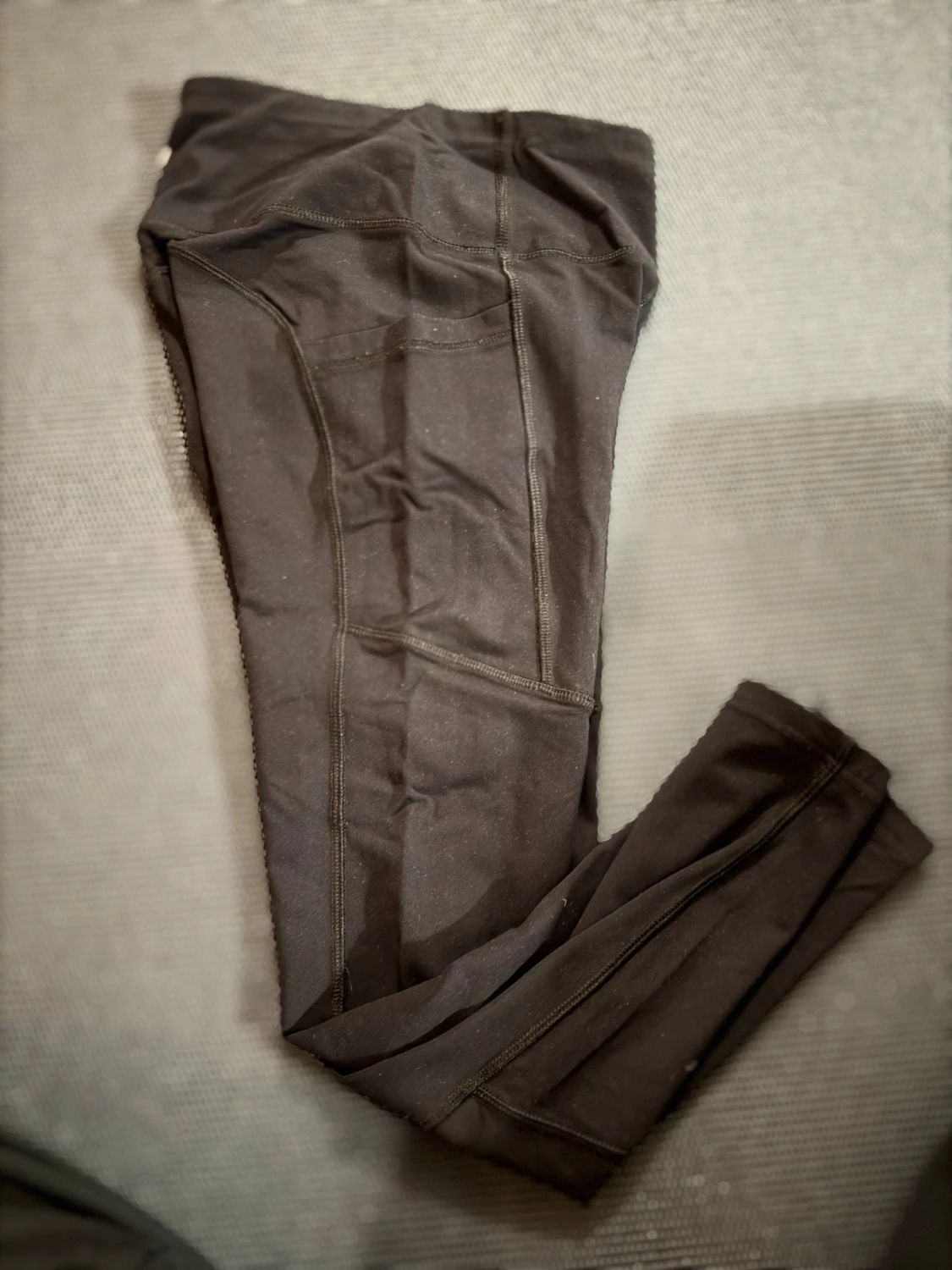 Svarta träningstights med fickor