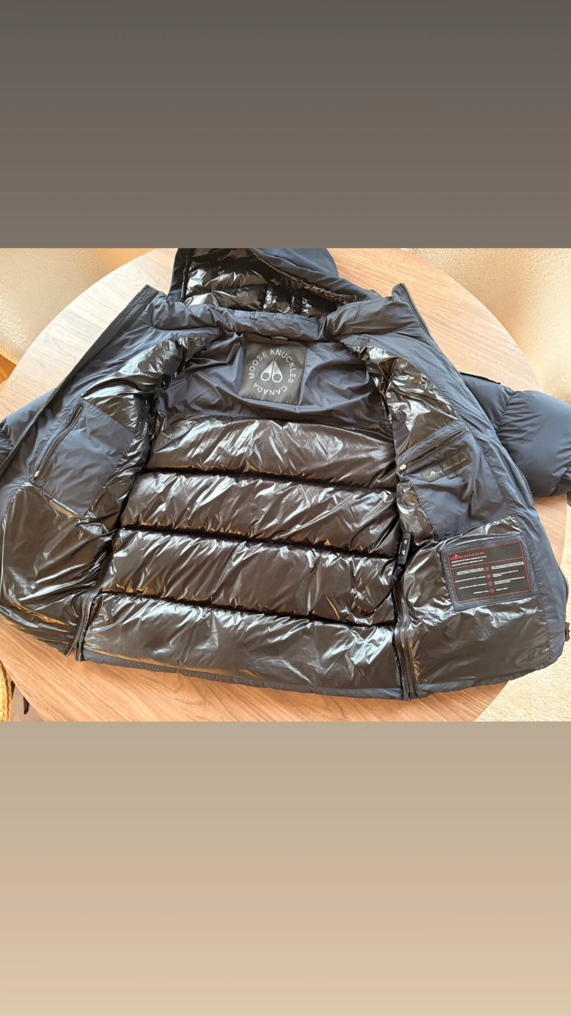 Mörkblå dunjacka Moose Knuckles - 4