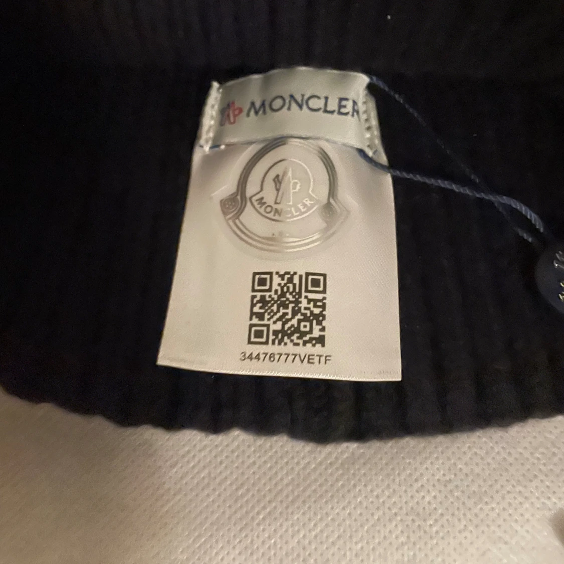 Svart  Moncler mössa - 1