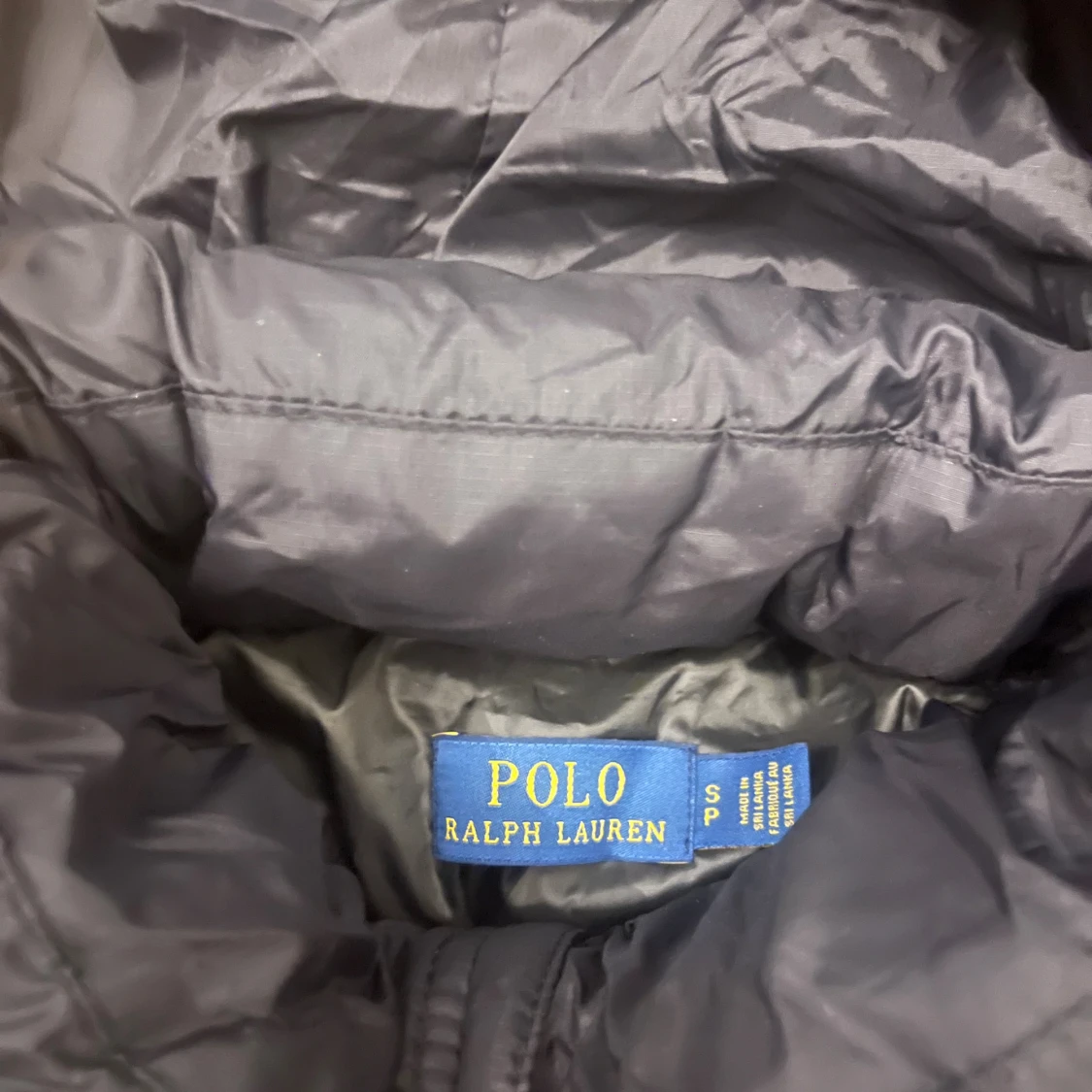 Svart pufferjacka - 2