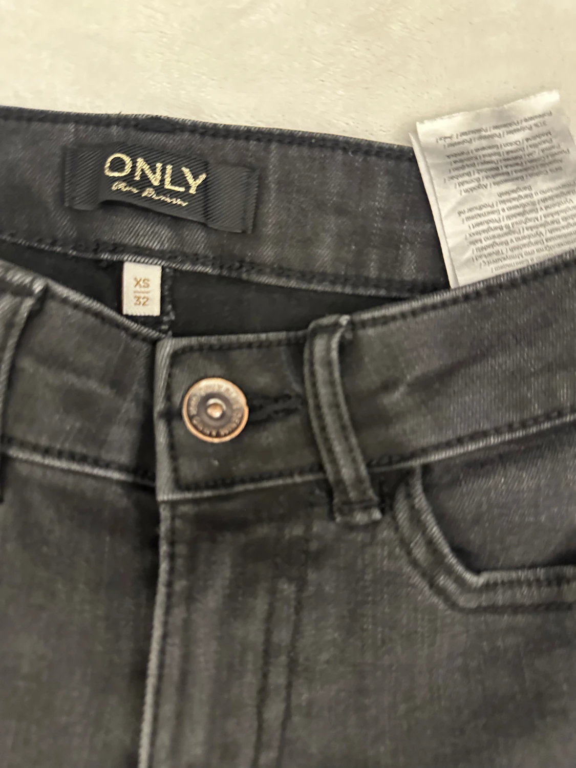 Svarta bootcut jeans från ONLY XS - 1