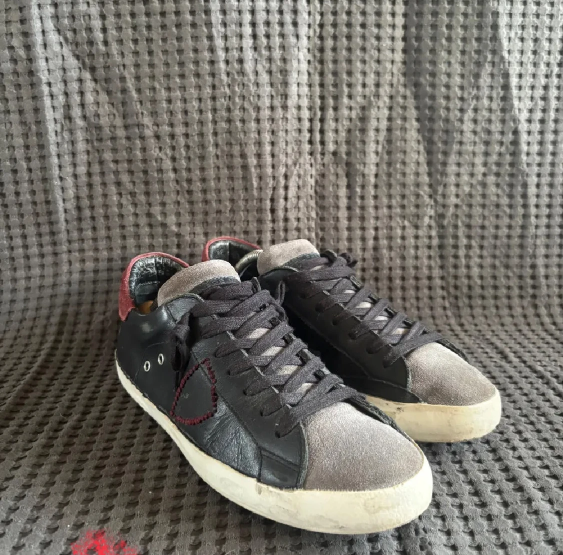 Philippe Model svarta sneakers strl 41 - 1