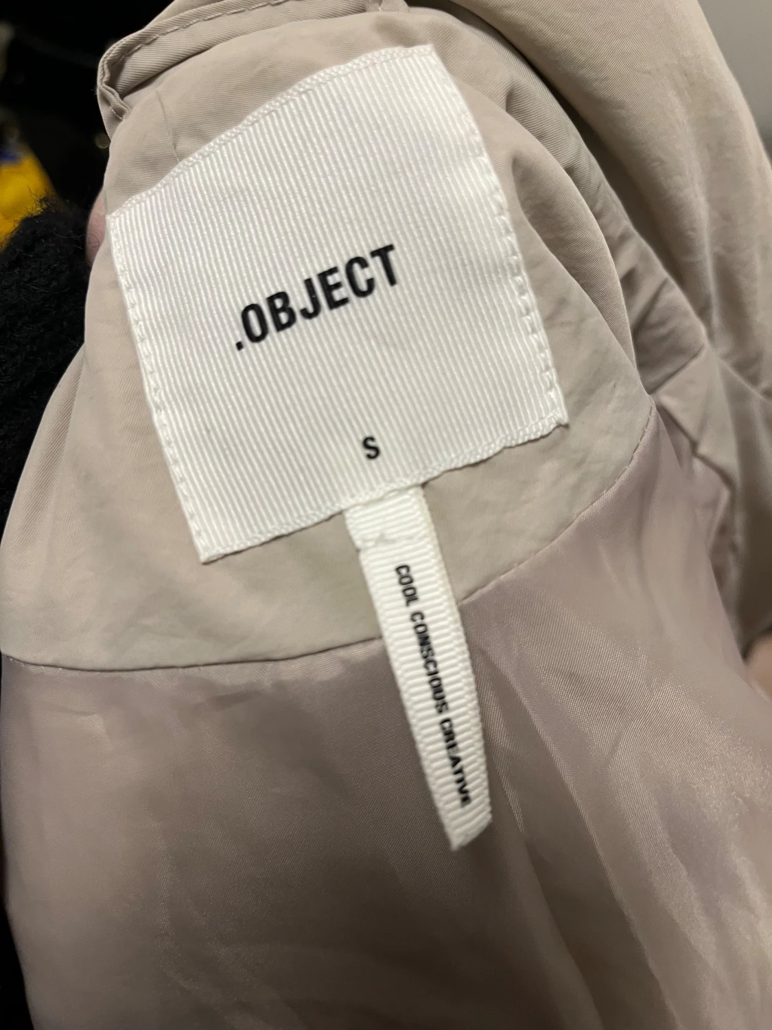 Beige pufferjacka från Object - 1