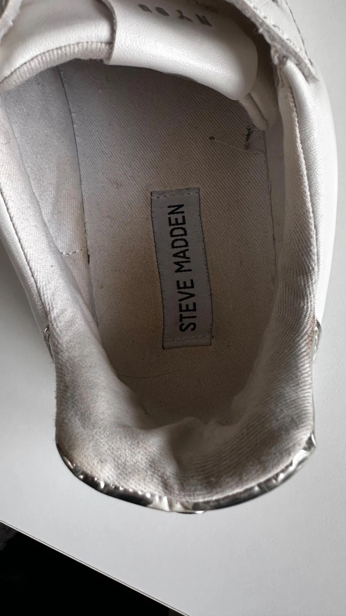 Vita sneakers från Steve Madden - 4