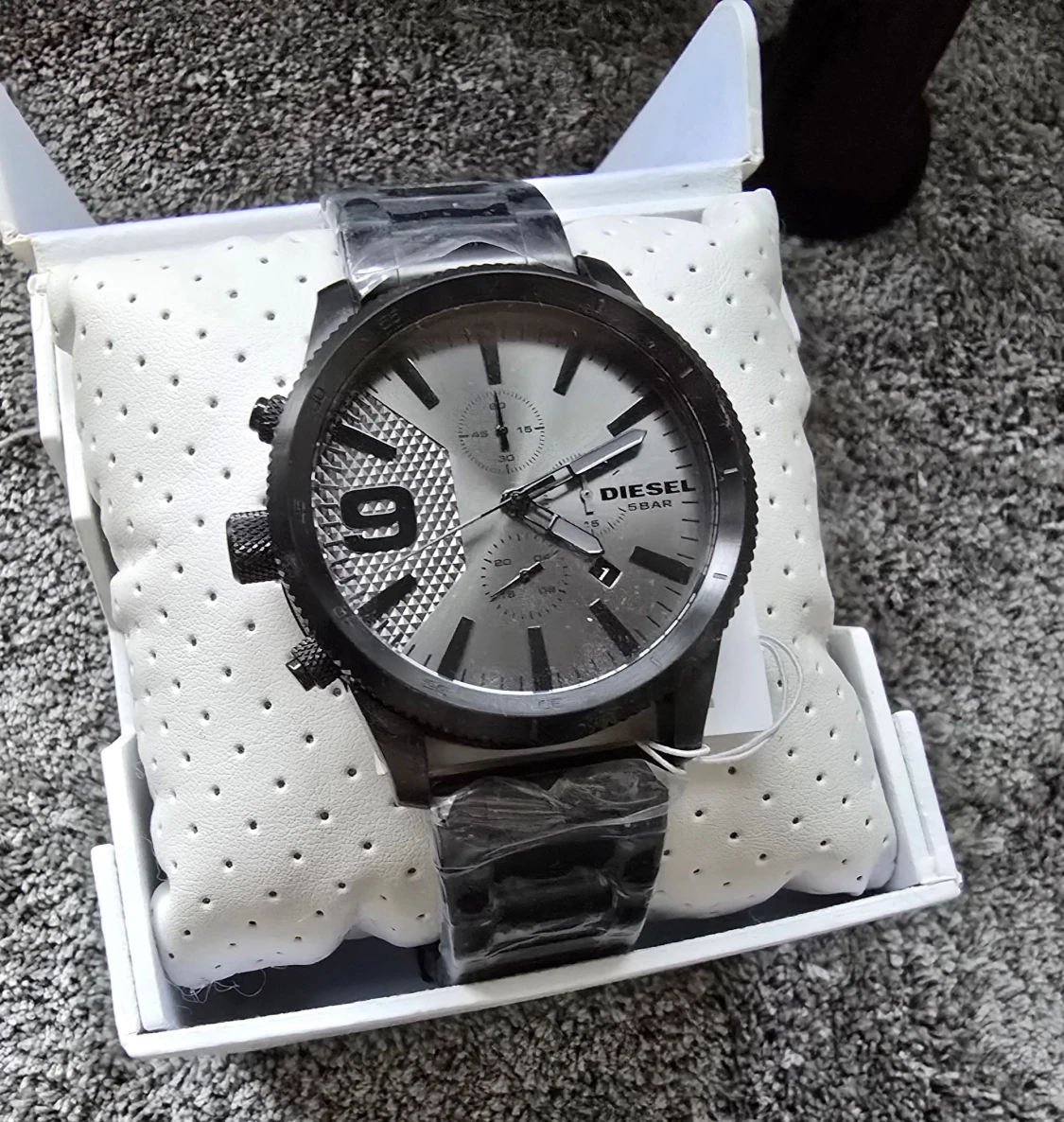 Ny och Oanvänd: Stilren Herrklocka Diesel Rasp Chronograph (DZ4453) - 1