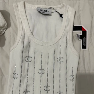 C linne  - Super fin ej använd, i topp kvalité nypris 2000kr