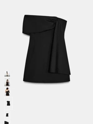 Klänning Zara  - Skit snygg klänning från Zara, helt ny med prislapp kvar